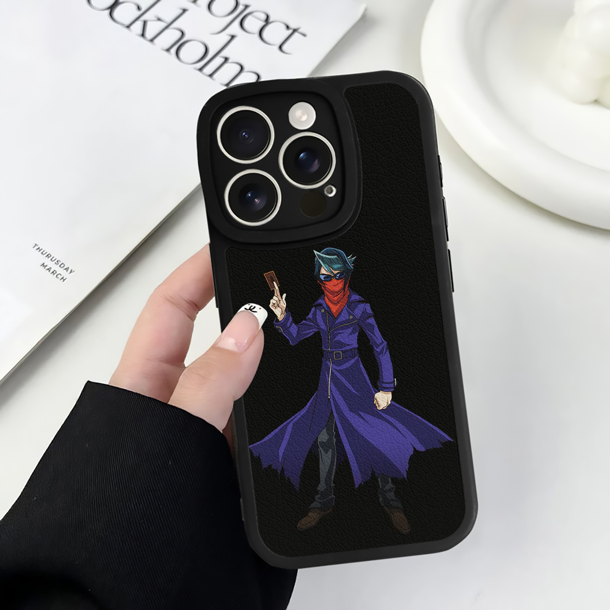 （画像用） 遊☆戯☆王 Yu-Gi-Oh! 【iPhone 16シリーズ対応】シリコンスマホケース（レザー調） 材質：シリコン